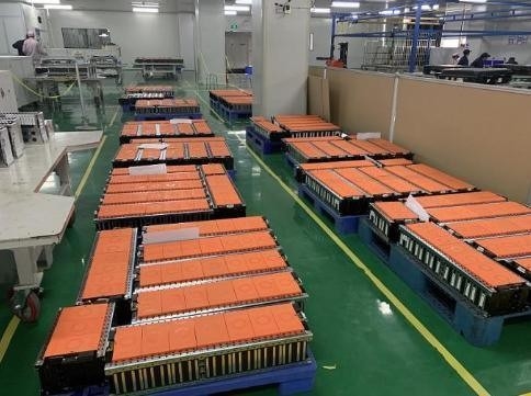 Batteria NMC di alta densità energetica standardizzata 43,8V 128Ah per camion industriali elettrici