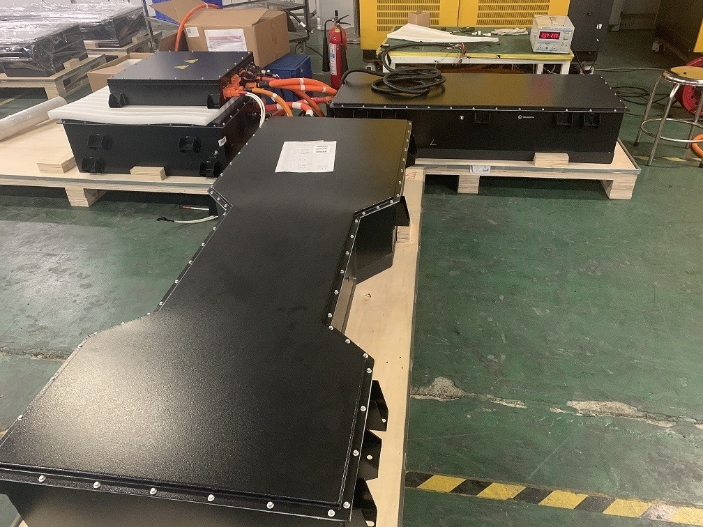 ECE R100 batterie per veicoli speciali 120,96kwh batterie agli ioni di litio per camion spazzino elettrico